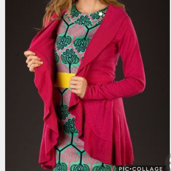 Boutique-Tracy Negoshian Nancy Fuchsia Cardigan - Picture 2 of 3